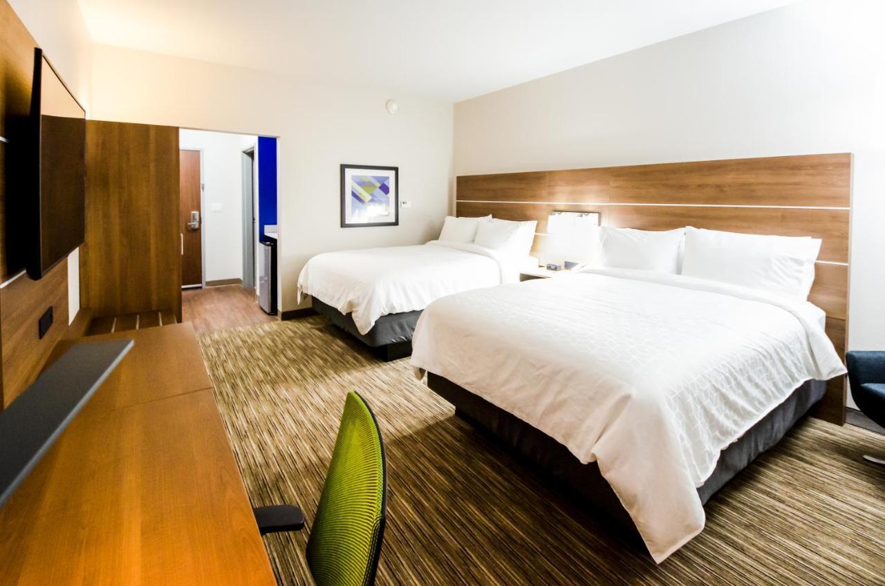 Holiday Inn Express & Suites Taylor By Ihg Екстериор снимка